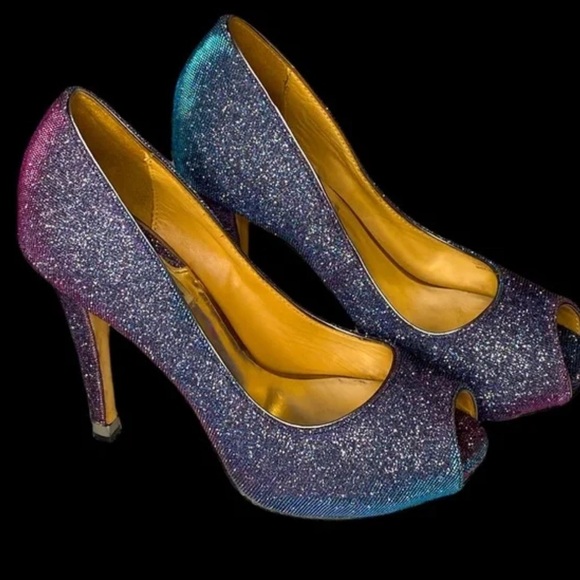 ❣️Badgley Mischka Humbie IV Purple Shimmer Sparkle Peep Toe Sz 9 High Heels - Picture 1 of 10
